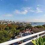Perfectly Located Studio By Rushcutters Bay Park