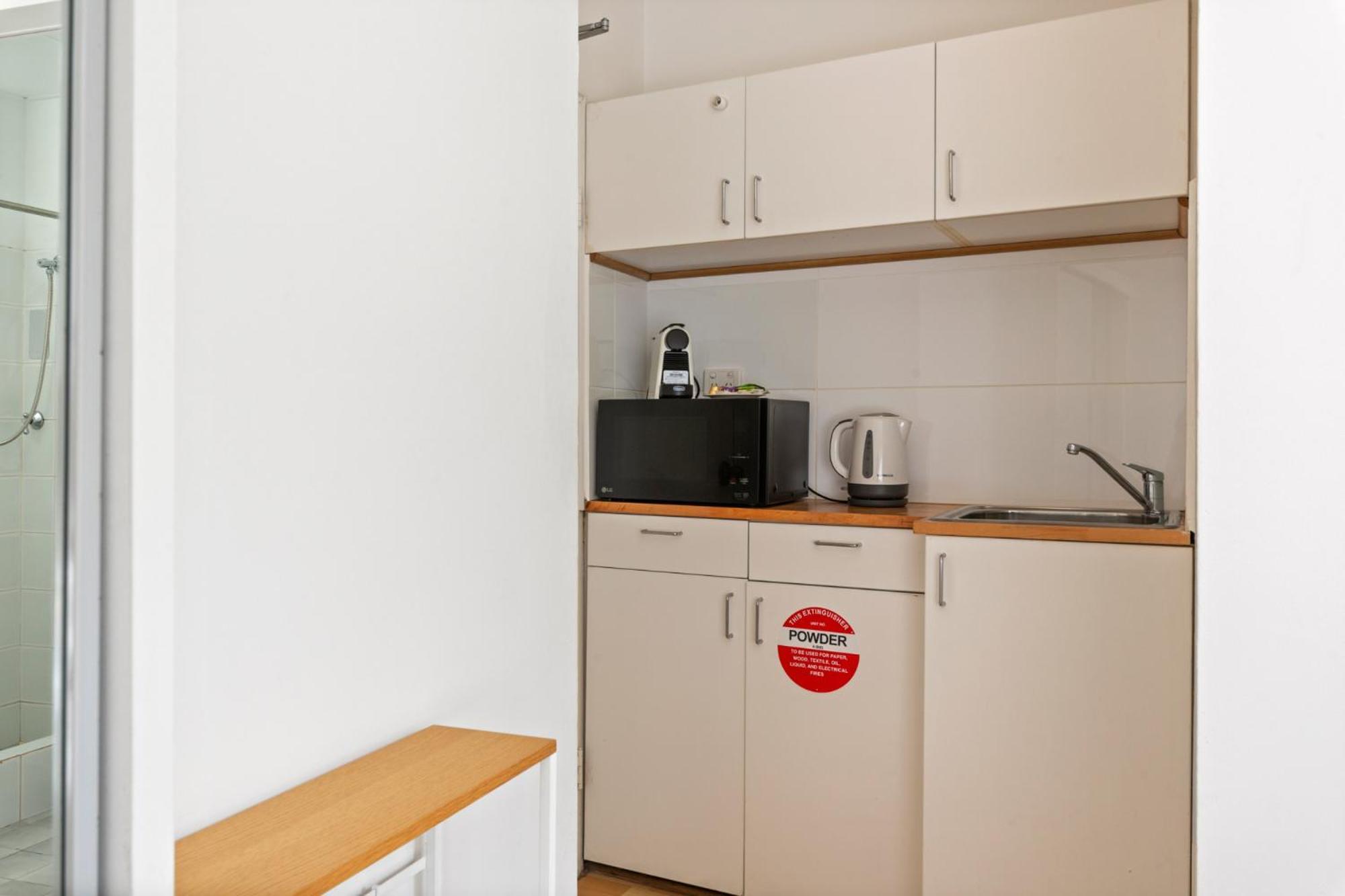 Perfectly Located By Rushcutters Bay Park